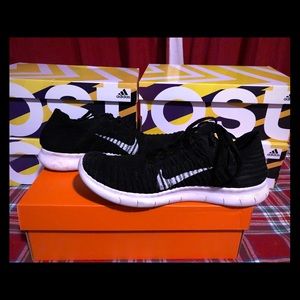 Nike Free RN FlyKnit (US Size 9)